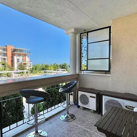 Prestige - Private - Bsr - 1 Apartament 4*